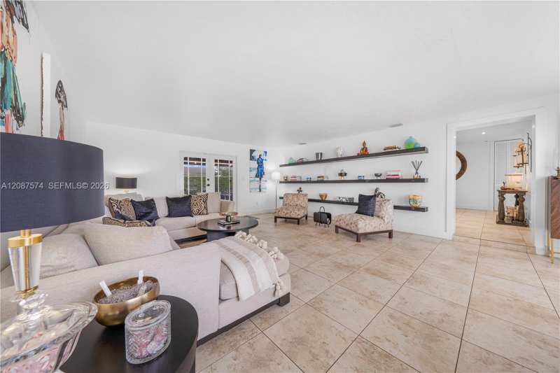 12311 SW 39th Ter, Miami FL 33175