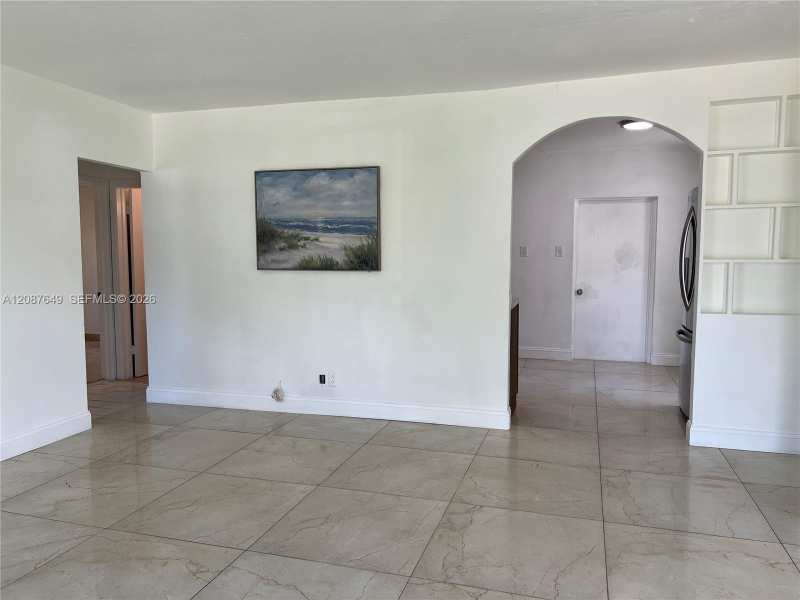 1740 NW 90th St, Miami FL 33147