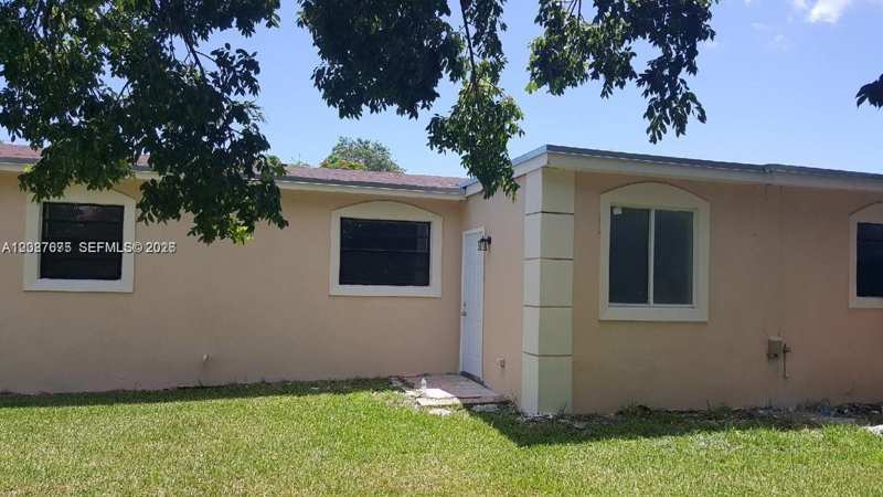 28704 SW 147th Pl, Homestead FL 33033