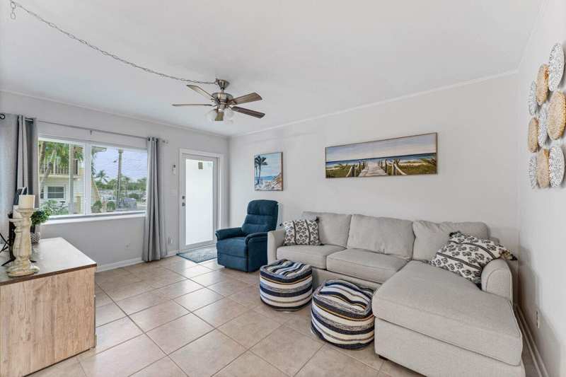 11 SW 4th Avenue Unit 6, Boca Raton FL 33432
