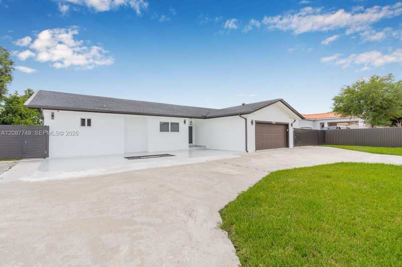 22601 SW 127th Ave, Miami FL 33170