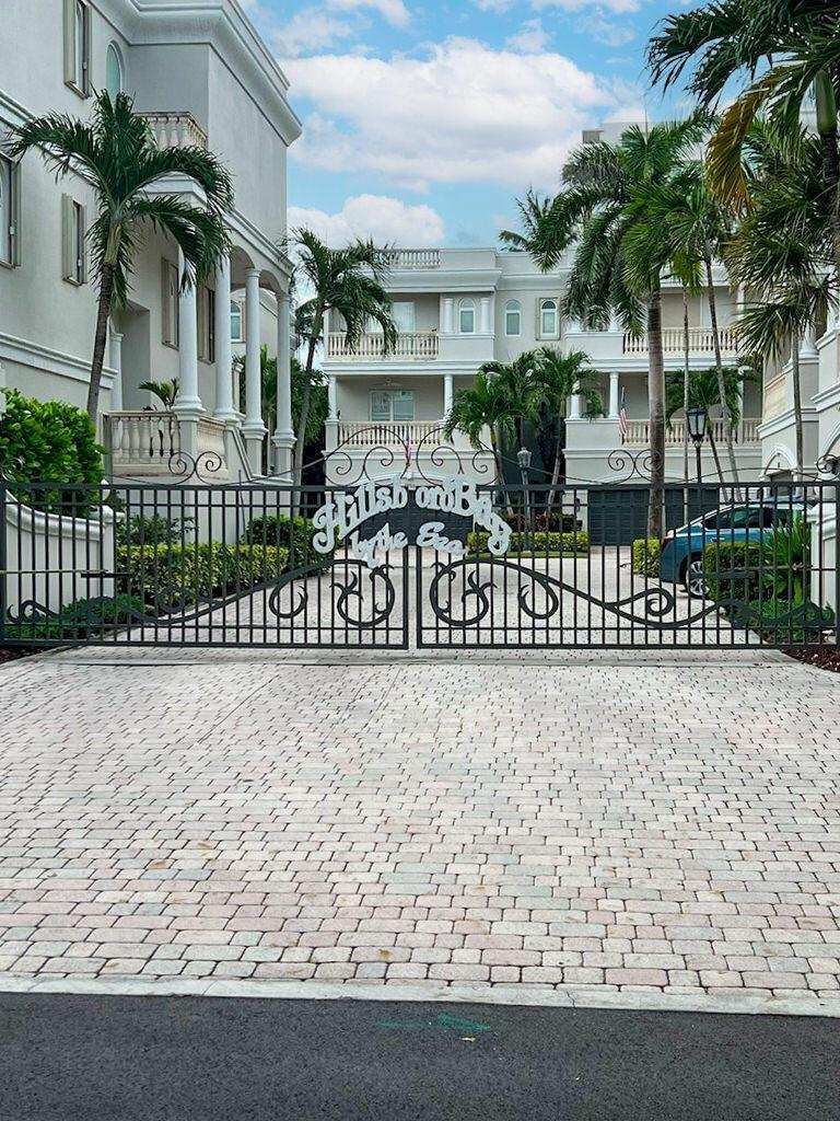 1776 BAY Drive, Pompano Beach FL 33062