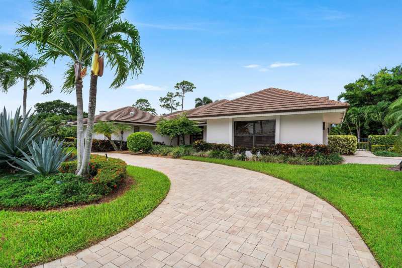 4668 Wildewood Drive, Delray Beach FL 33445
