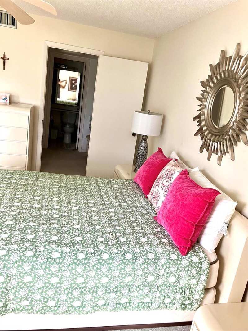 3530 LAZY PINE Way # 2, FL 33463