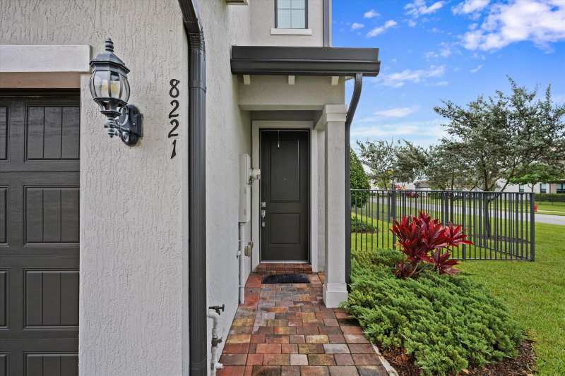 8221 Cinch Way, Lake Worth FL 33467
