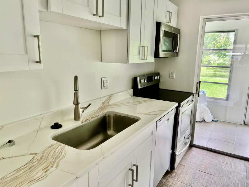 7205 NW 5TH Place # 105, Margate FL 33063