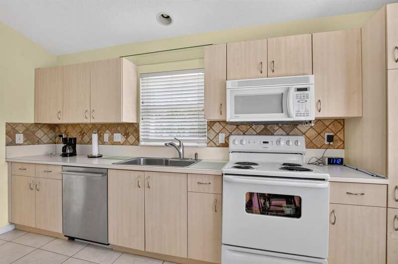 13030 Hampton Lakes Circle, Boynton Beach FL 33436