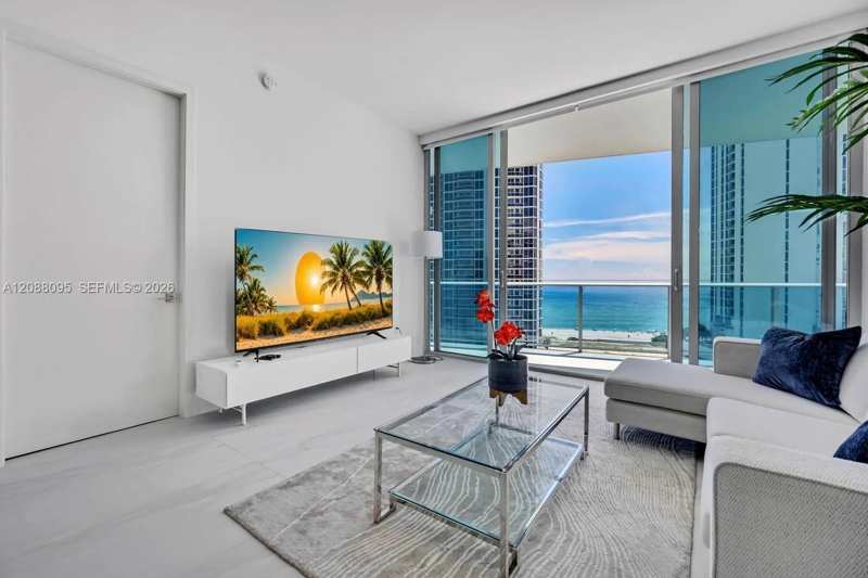 17550 Collins Ave # 1003, Sunny Isles Beach FL 33160