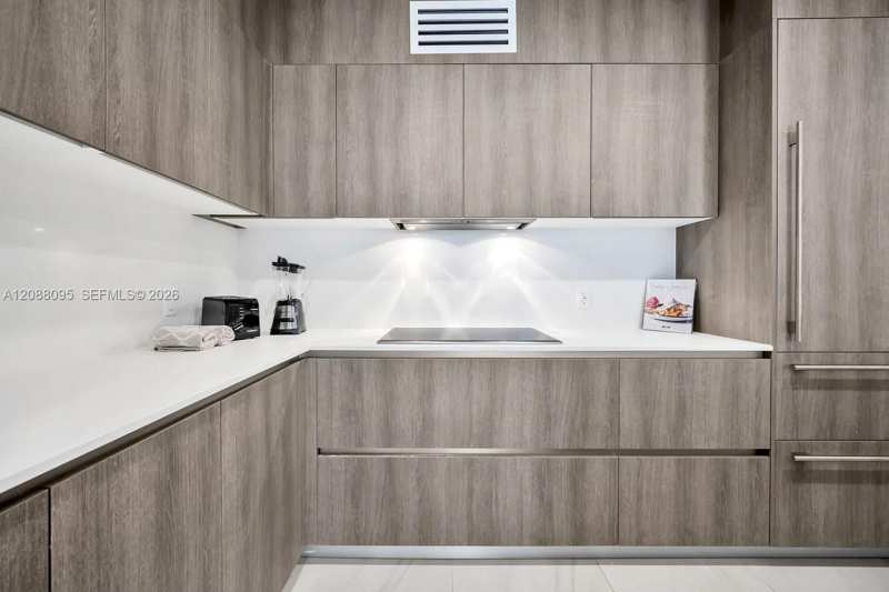 17550 Collins Ave # 1003, Sunny Isles Beach FL 33160