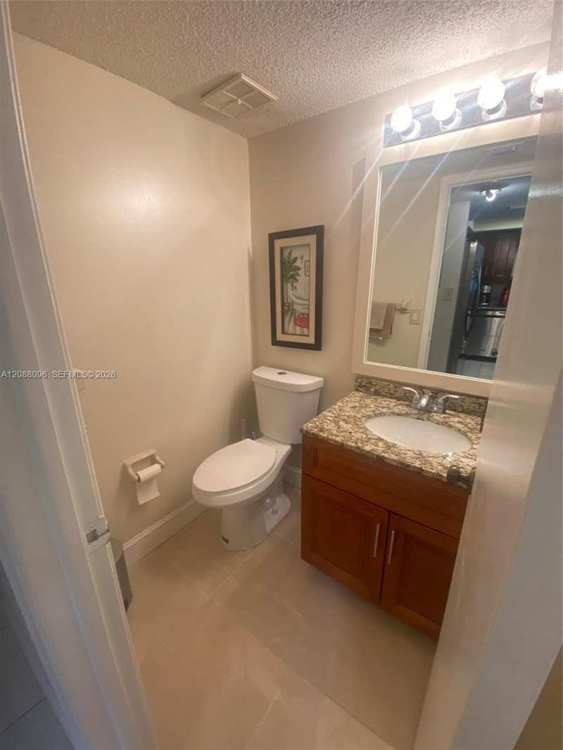 11800 SW 80th St # 114, Miami FL 33183