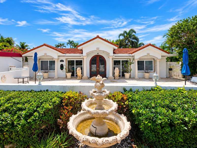 3202 Dow Street, Pompano Beach FL 33062