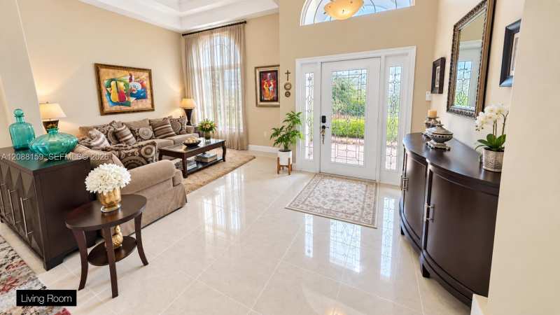 7104 Brunswick Cir, Boynton Beach FL 33472