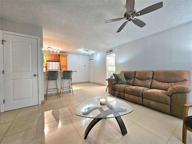 701 Lyons Road # 13103, Coconut Creek FL 33063