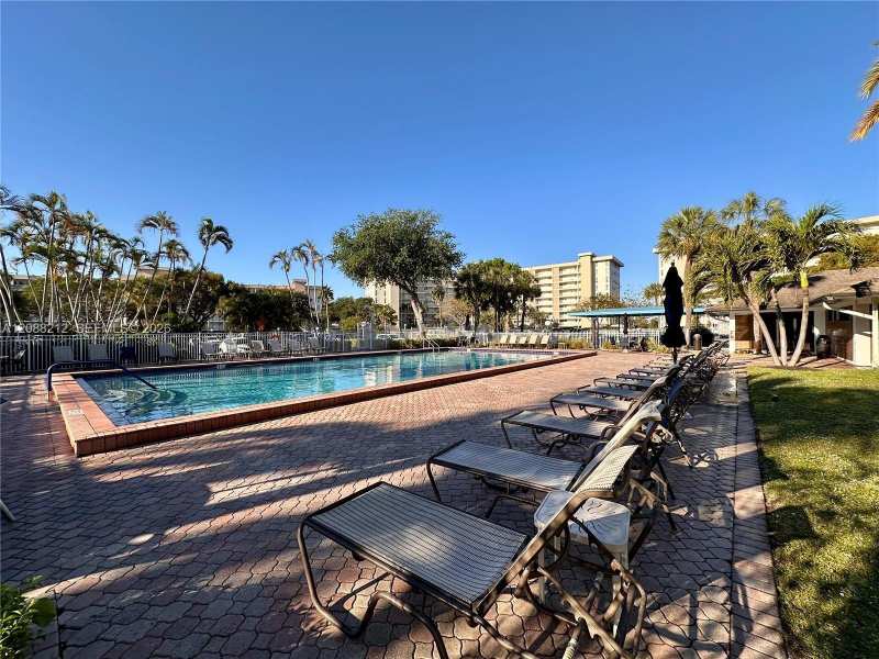 2601 S Course Dr # 206, Pompano Beach FL 33069