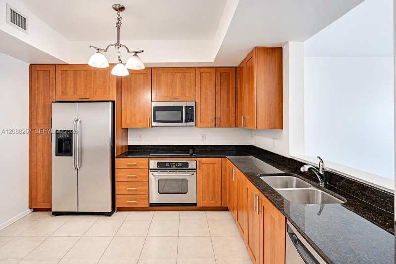 3340 NE 190 ST # 1204, Aventura FL 33180