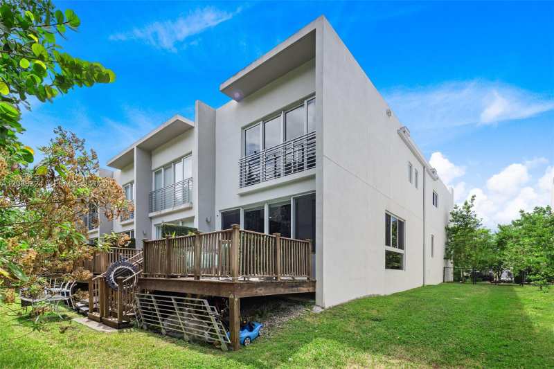 PARKVIEW VILLAS REPLAT