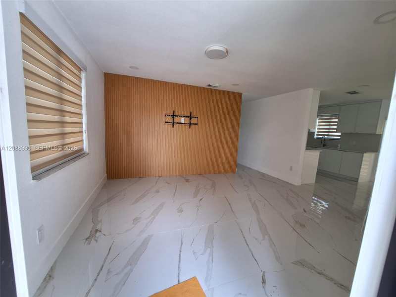 432 NW 15th St, Florida City FL 33034