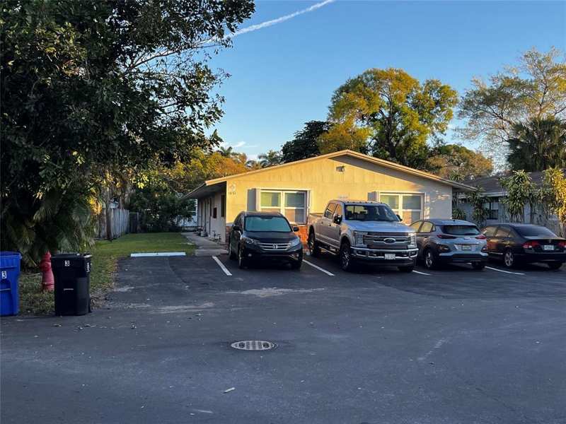 1851 SW 25th Street # 3, Fort Lauderdale FL 33315