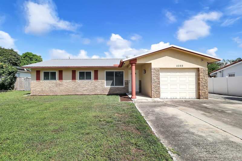 2233 NW 3RD Avenue, Boca Raton FL 33431