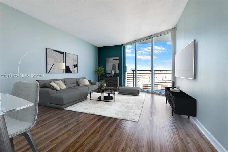 335 Biscayne Blvd # 3904, Miami FL 33131