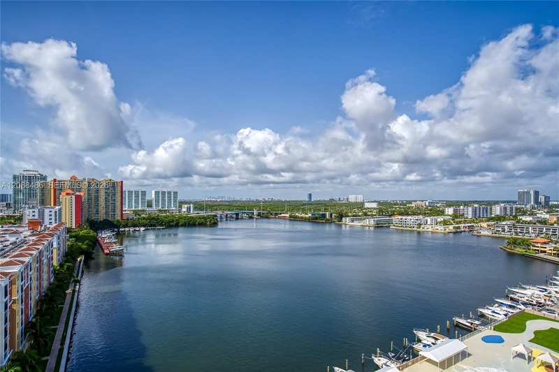 250 174th ST # 1704, Sunny Isles Beach FL 33160