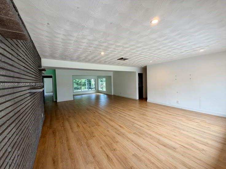 252 SW 61st Ave, Plantation FL 33317