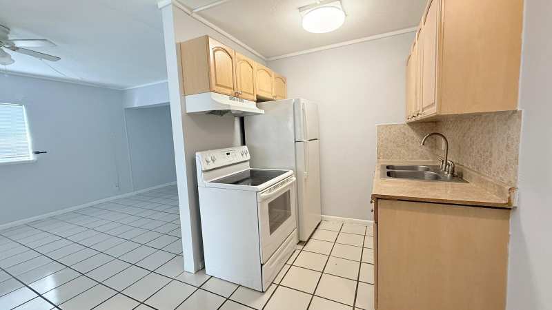 999 NE 23RD Drive # 204, Wilton Manors FL 33305