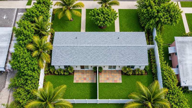 16204 NE 18TH # B, North Miami Beach FL 33162