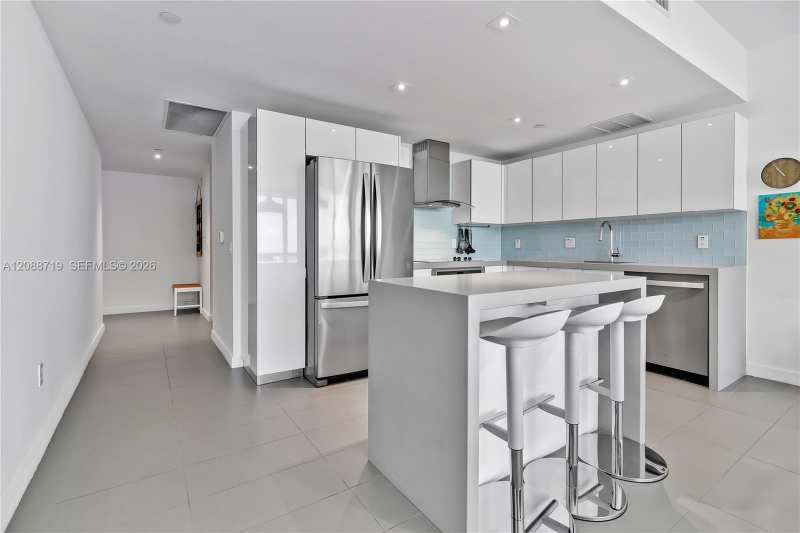 1600 NE 1st Ave # 2016, Miami FL 33132