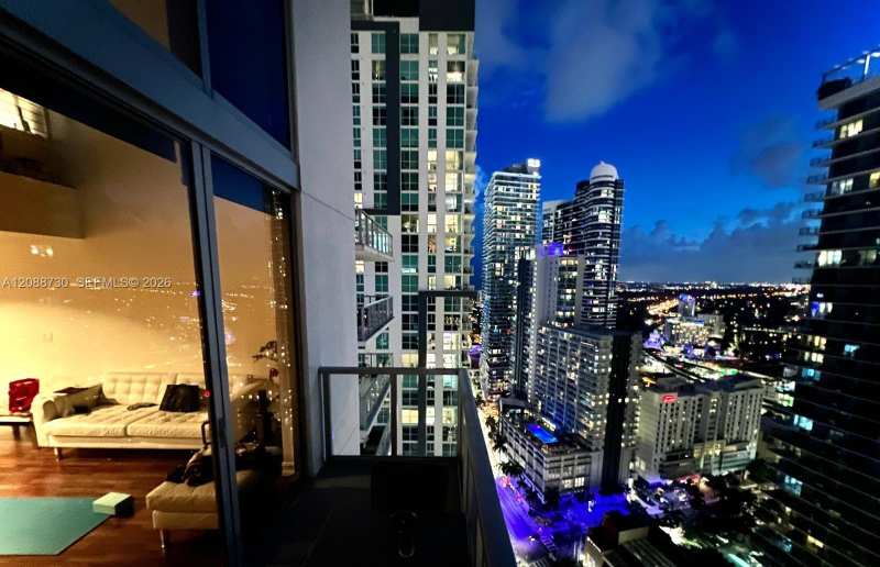 1050 Brickell Ave # 3216, Miami FL 33131