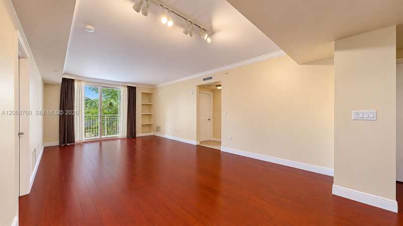 7350 SW 89th St # 716S, Miami FL 33156