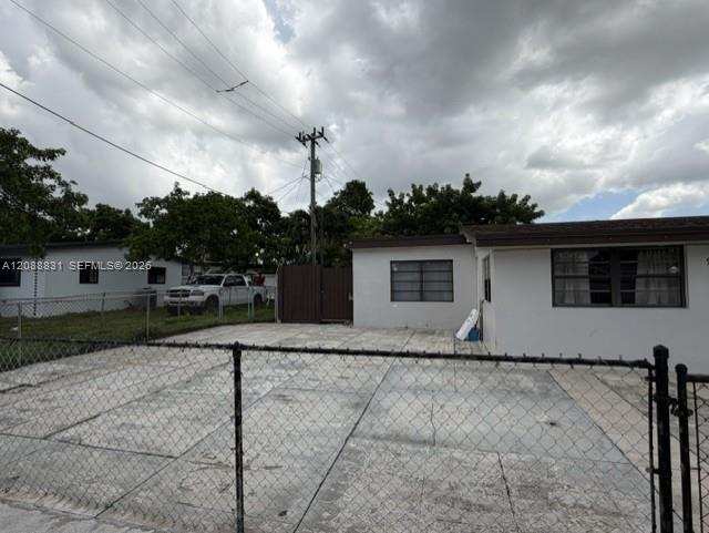 955 E 1st St # 0, Hialeah FL 33010