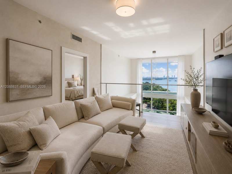 900 Biscayne Blvd # 1109, Miami FL 33132
