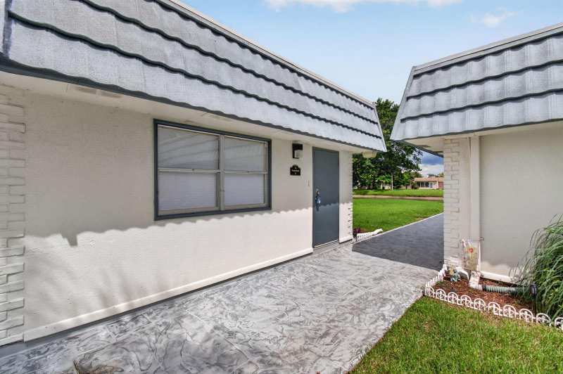 75 WATERFORD D, Delray Beach FL 33446