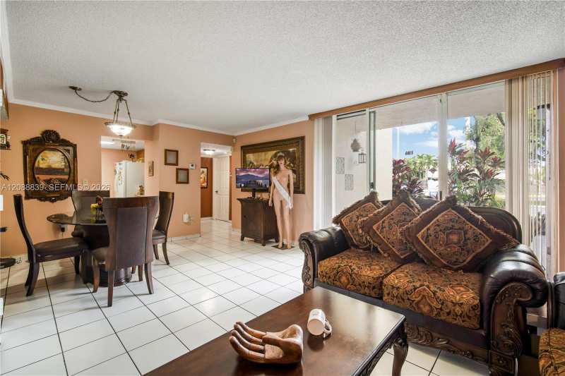 2075 SW 122nd Ave # 130, Miami FL 33175