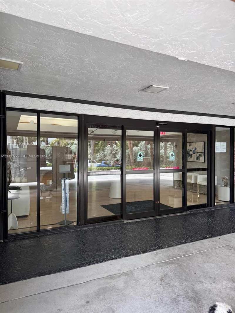 200 SE 15th Rd # 7D, Miami FL 33129