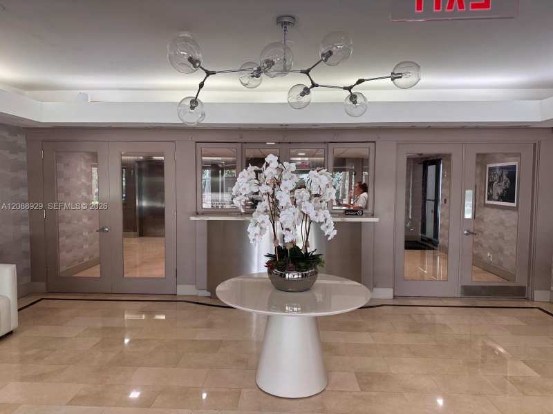 200 SE 15th Rd # 7D, Miami FL 33129