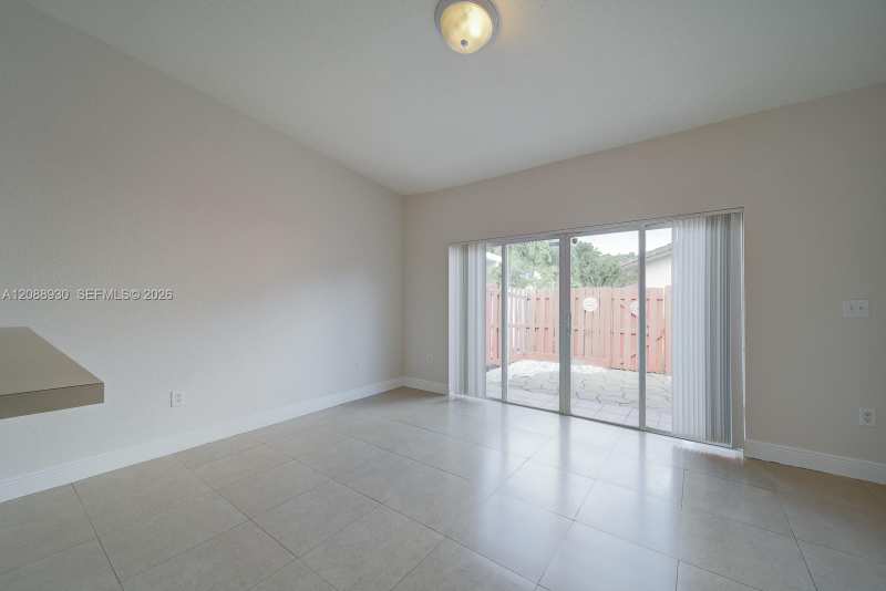 13801 SW 170th Ter, Miami FL 33177