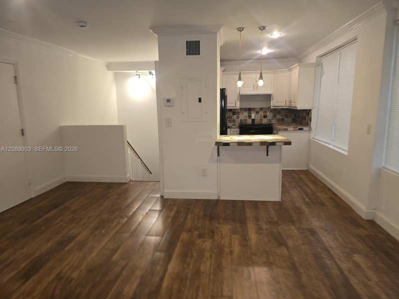 1460 Ocean Dr # 201, Miami Beach FL 33139