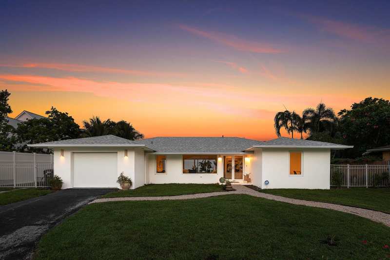 1009 NW 1ST Avenue, Delray Beach FL 33444