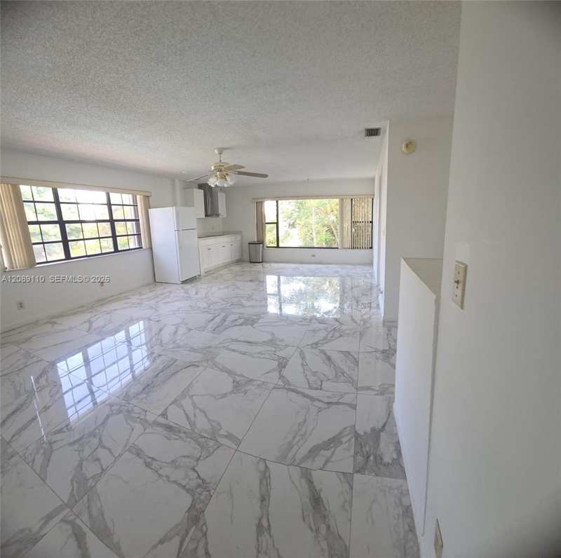 1440 NW 45th St # A1, Deerfield Beach FL 33064