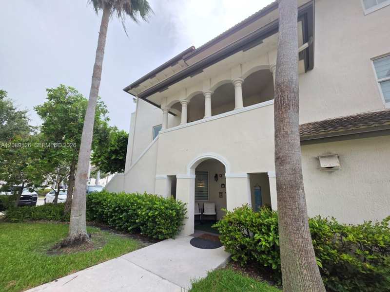 11403 NW 89th St # 111, Doral FL 33178