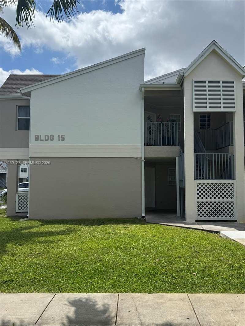 17440 NW 67th Ct # 15, Hialeah FL 33015