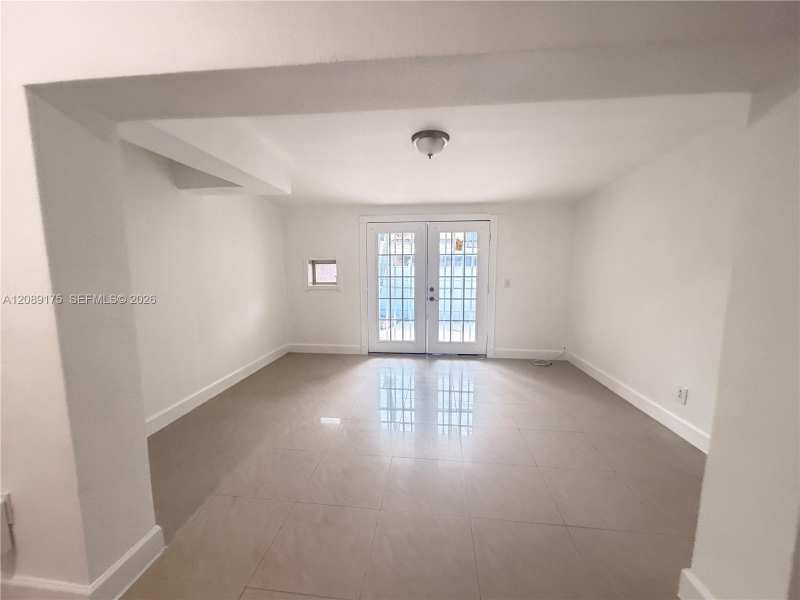 10962 SW 4th St # I2, Sweetwater FL 33174
