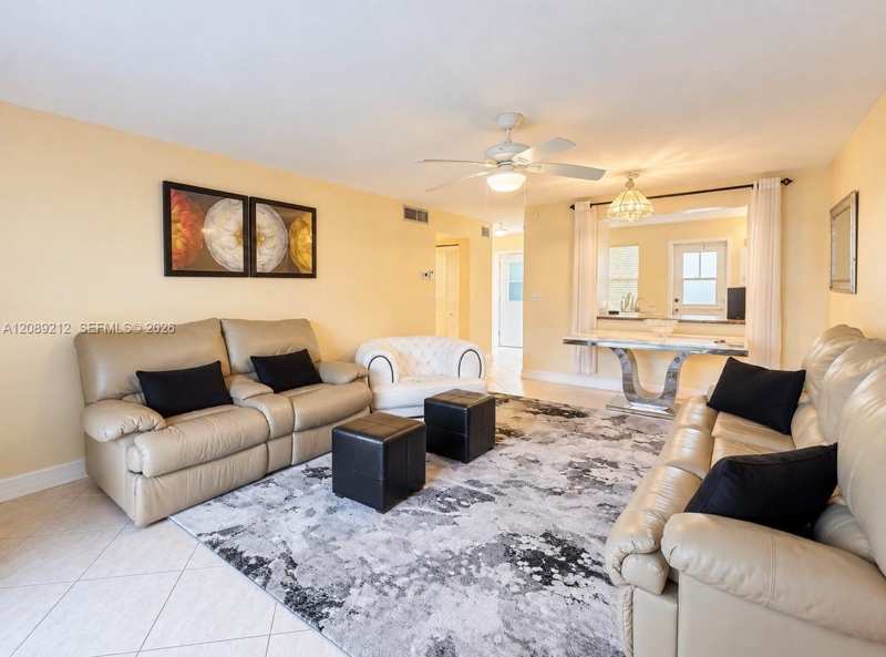 400 NE 14th Ave # 419, Hallandale Beach FL 33009