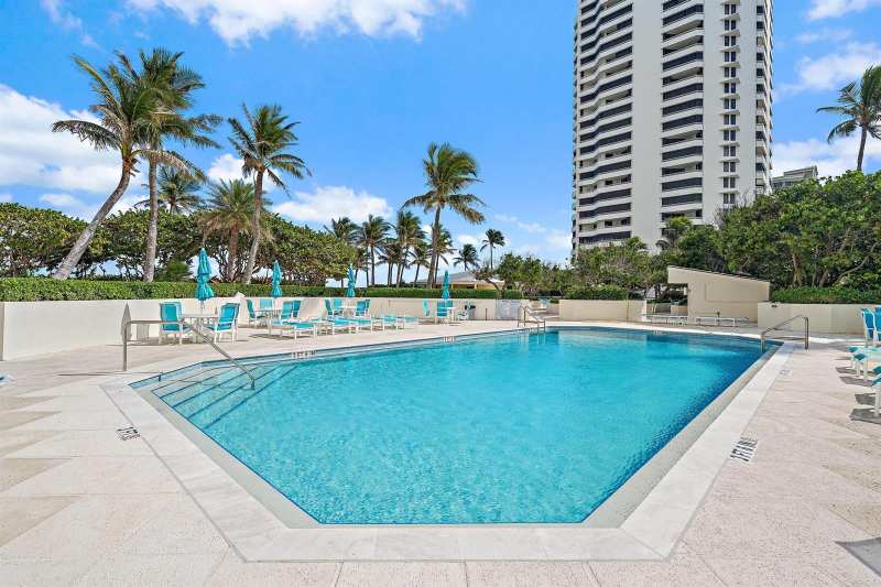 5080 N Ocean Drive # D, Singer Island FL 33404