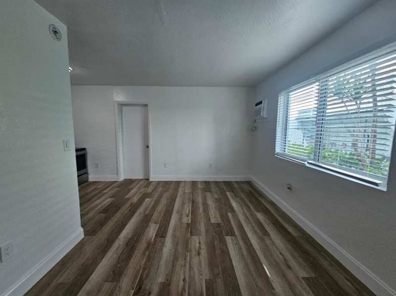7720 Abbott Avenue # 6, Miami Beach FL 33141