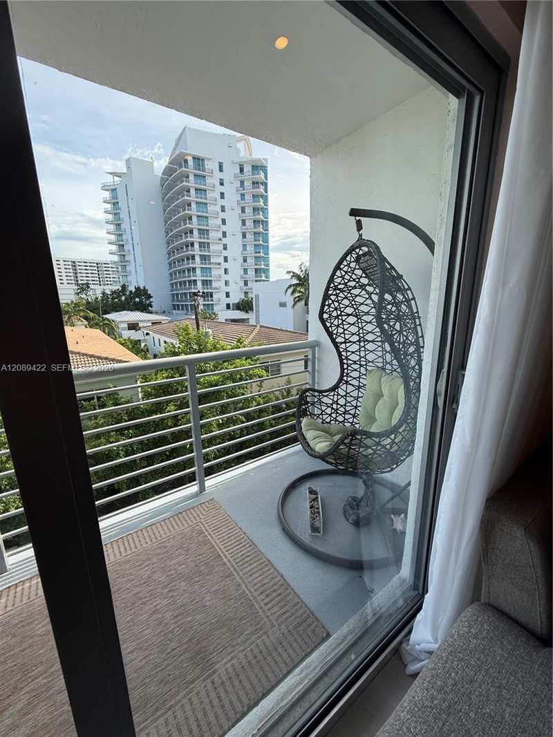 1450 Lincoln Rd # 406, Miami Beach FL 33139