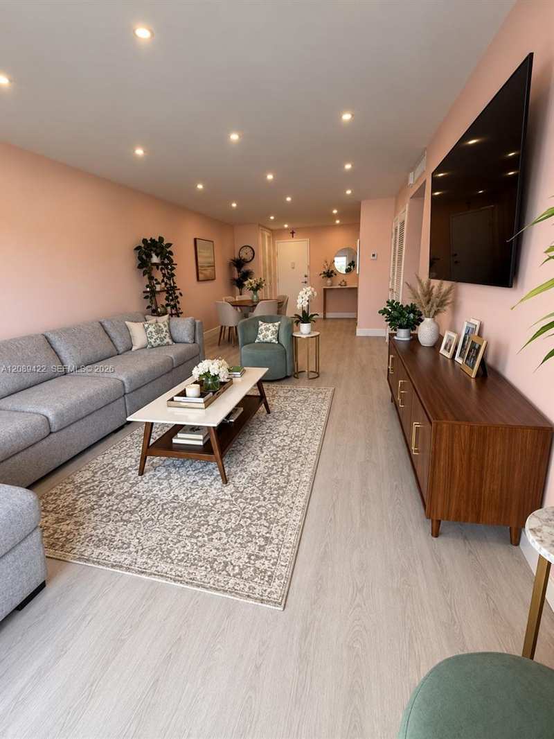 1450 Lincoln Rd # 406, Miami Beach FL 33139