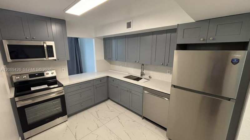701 Three Islands Blvd # 320, Hallandale Beach FL 33009